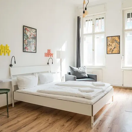 Stylish Apartment In Convinient Location Berlijn Buitenkant foto