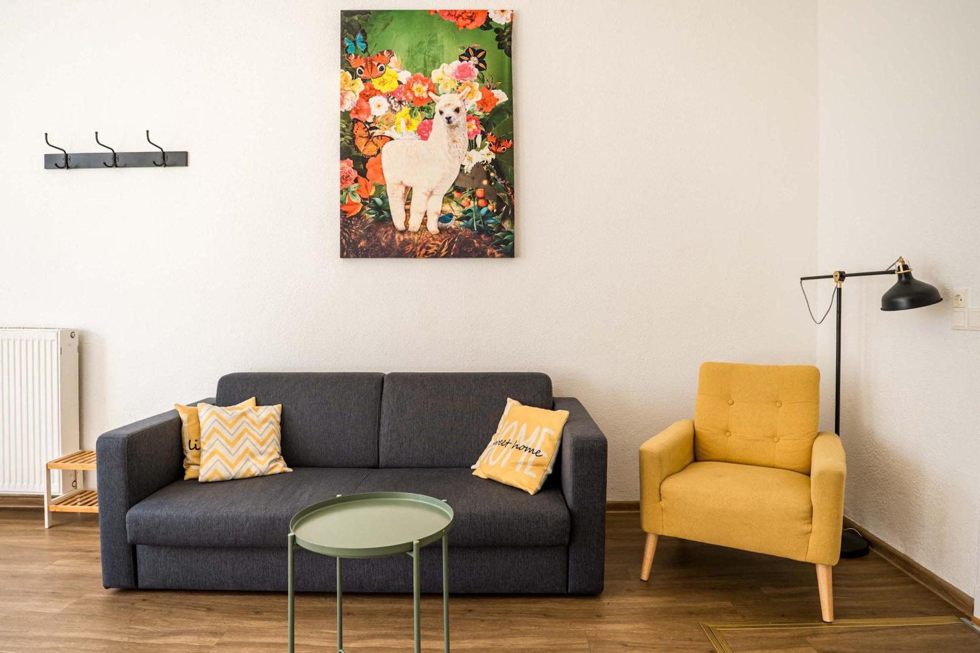Stylish In Convinient Location Berlin